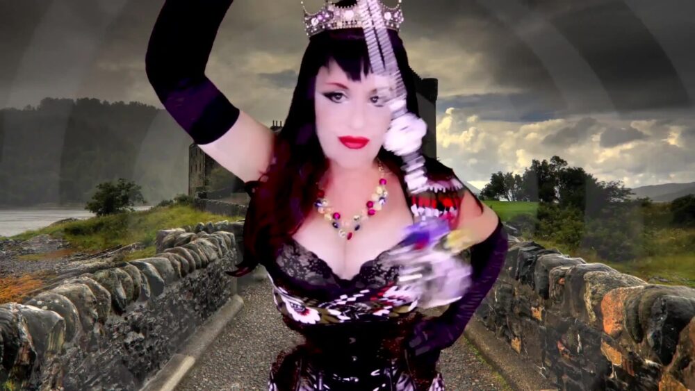 Madame Jade Paris – Queen Of Hearts (Mindless Love Addiction) Clips4Sale.com