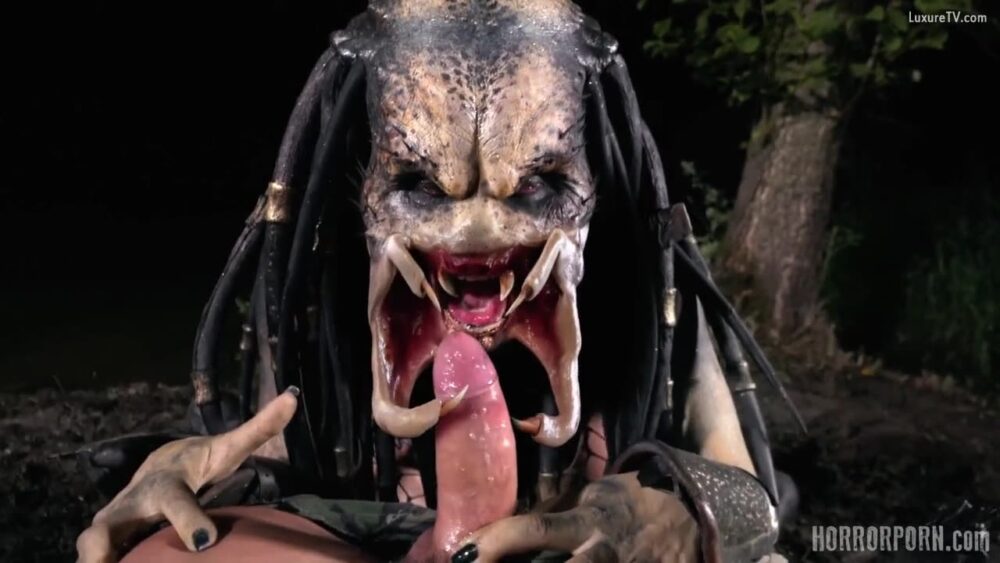 Brittany Bardot in Predator Dick Hunter E049 HorrorPorn