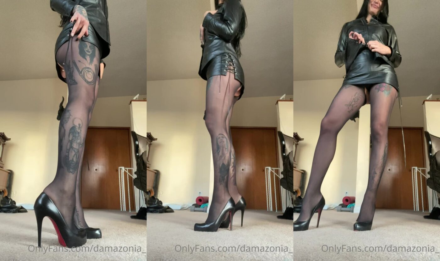 Mistress Damazonia – Stockings And Black Leather….. Doesn’t It Excite Your Senses Already