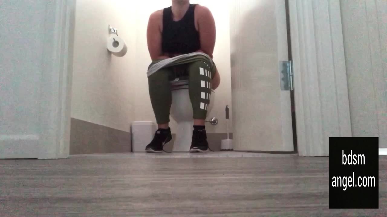 BDSMAngel 9 Busting to Go to the Toilet after Gym