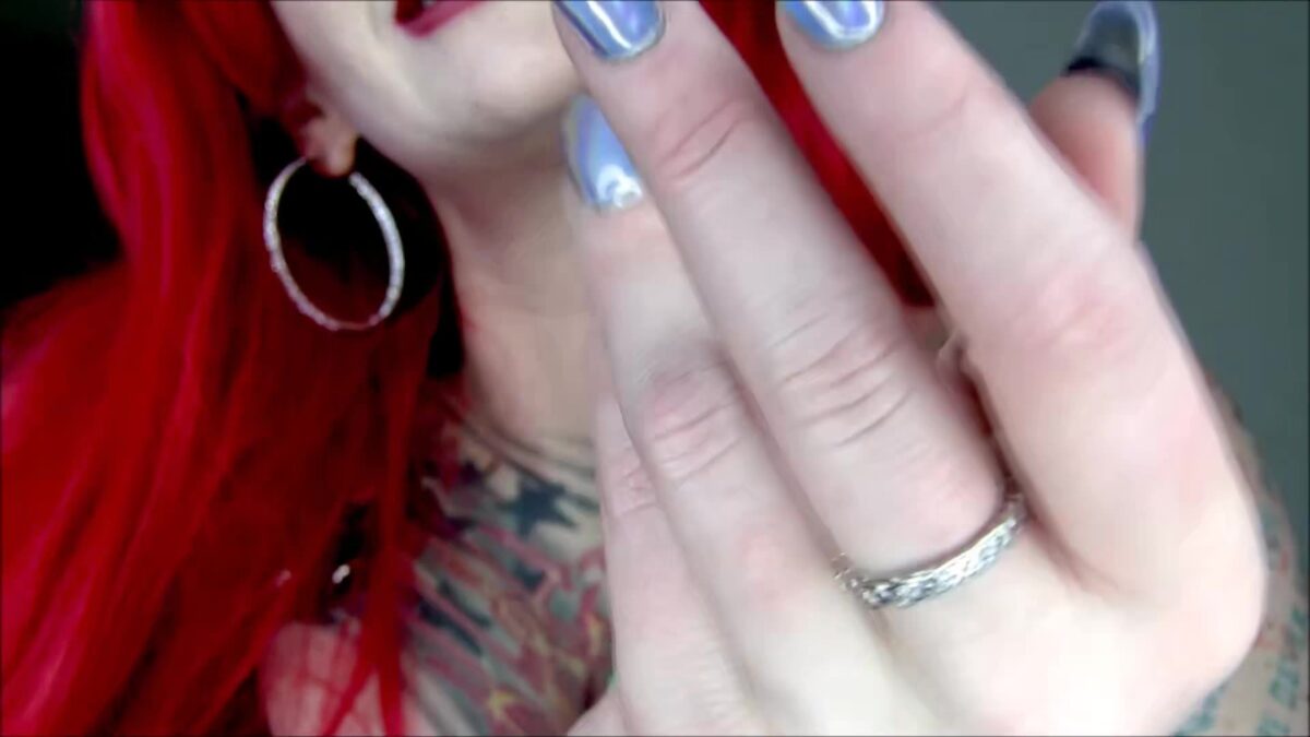 Mistress Harley in Hologram Nails