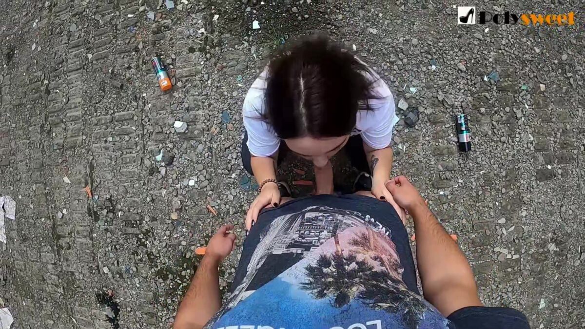 PolySweet in Russian Couple Fucked After Painting Graffiti