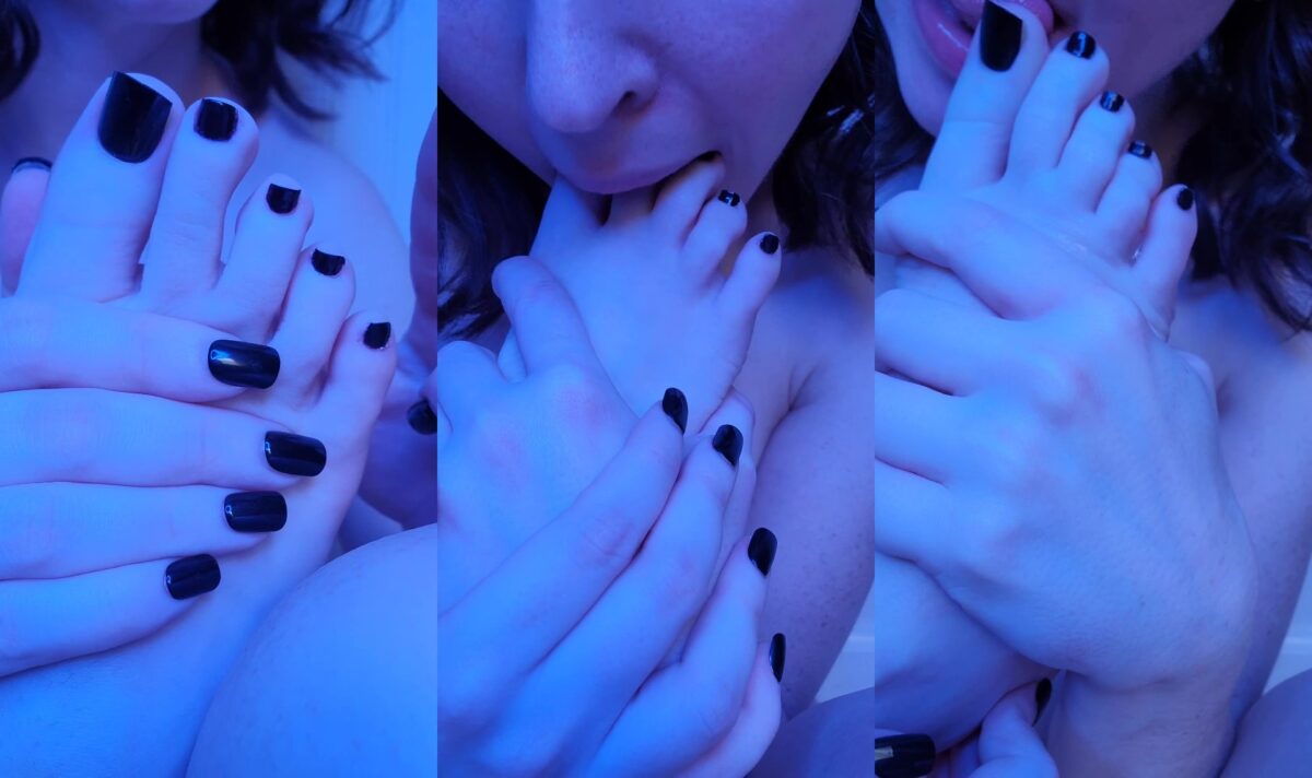 Actress: Thetinyfeettreat. Title and Studio: Up Close Self Foot Worship